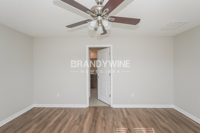 Building Photo - 5136 White Chicory Dr