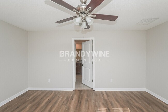 Building Photo - 5136 White Chicory Dr