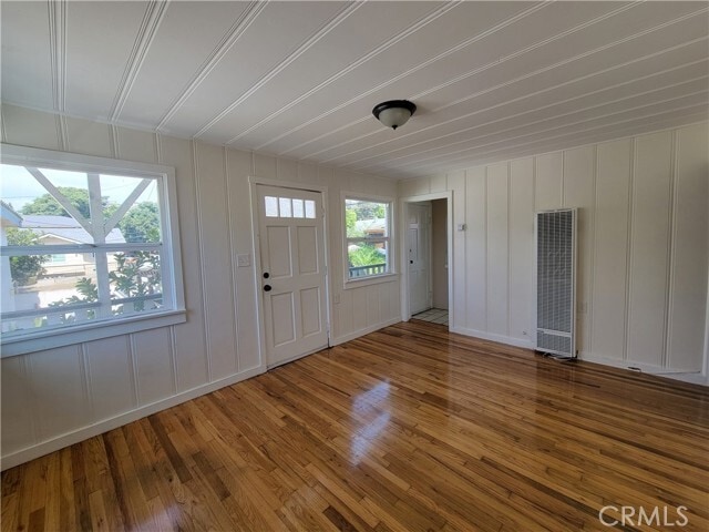 Building Photo - 2012 Cherry Ave