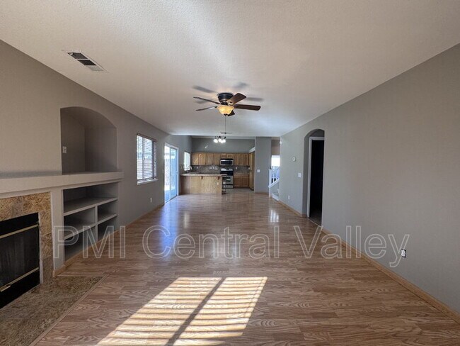 Building Photo - 10335 Point Reyes Cir