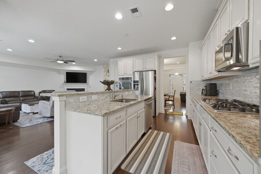 Building Photo - 3549 Muirwood Dr