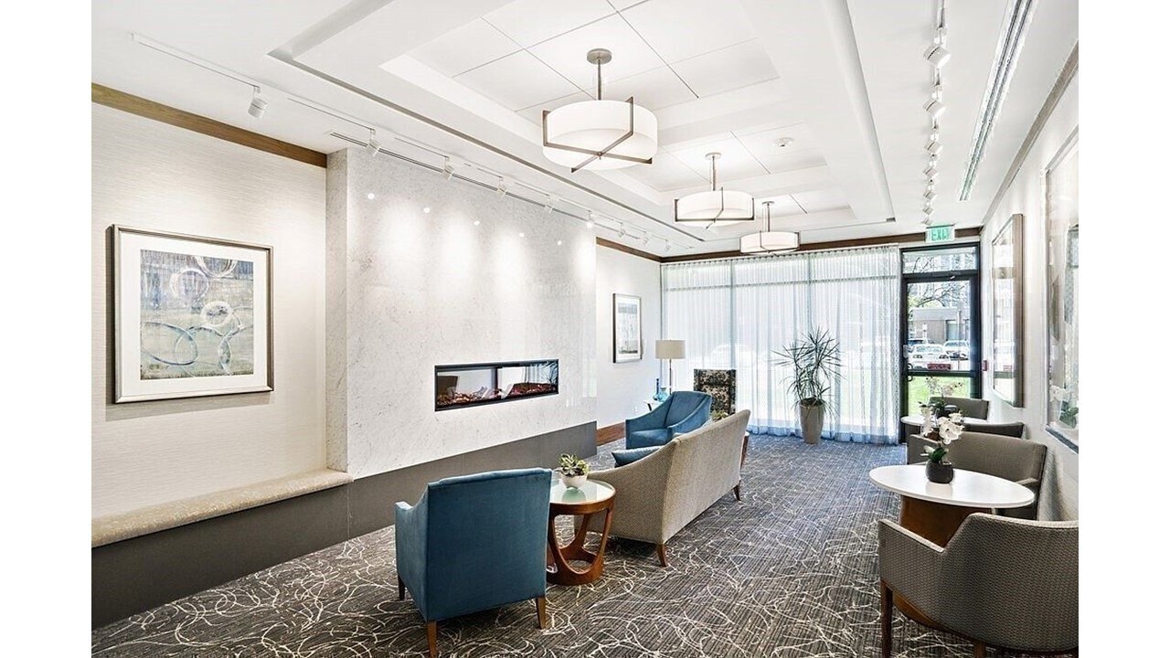 Building Photo - 6 Whittier Pl