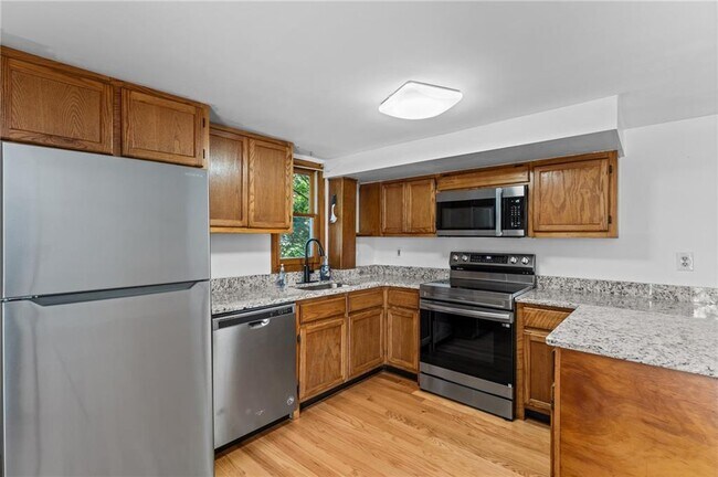 Building Photo - 150 Wolcott Ave