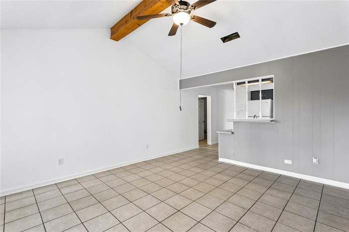 Building Photo - 202 Almond Creek Rd