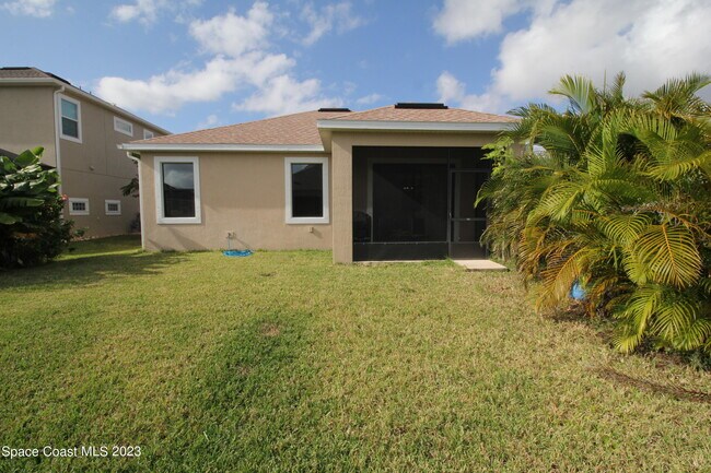 Building Photo - 3039 Burghley Park Way