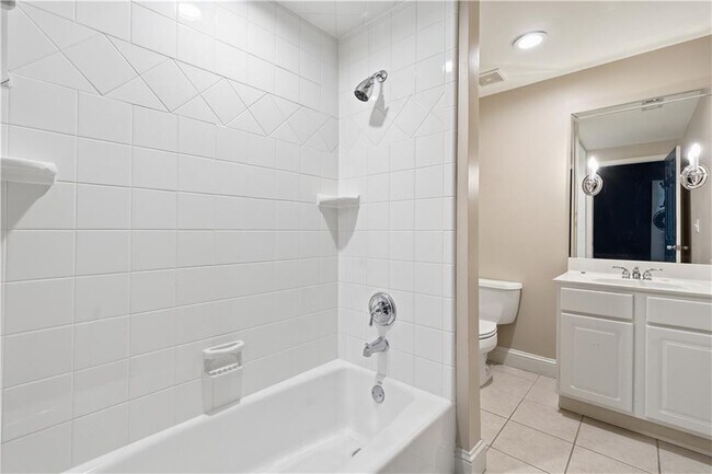 Building Photo - 1124 Moores Mill Rd NW