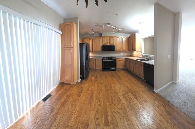 Building Photo - 1719 Sienna Ct