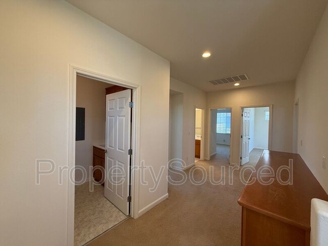 Building Photo - 2099 Frank Blondin Ln