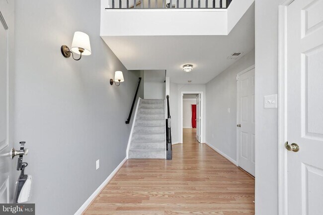 Building Photo - 14257 Hunters Run Way