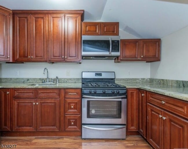 132 Paris Ave 132 Paris Ave Northvale NJ 07647 Apartment Finder