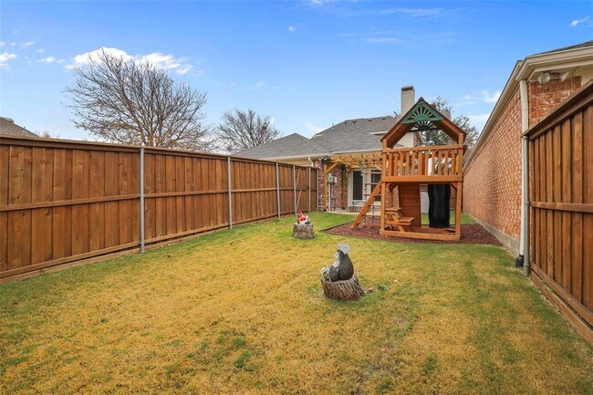 Building Photo - 7907 Rosebriar Ln