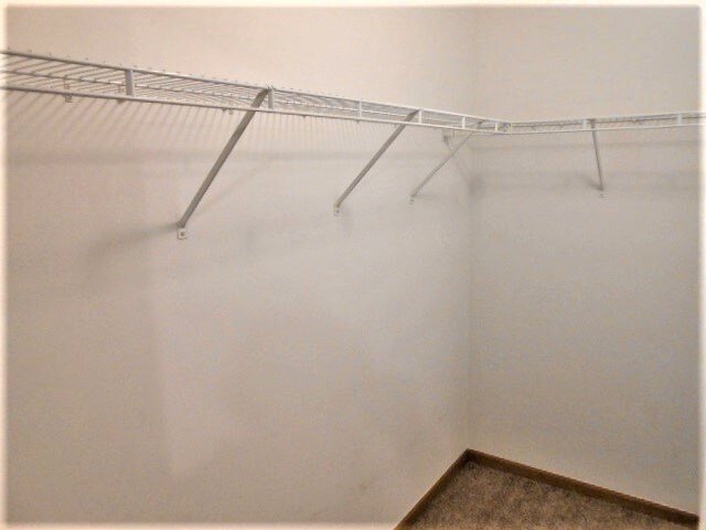 Building Photo - 9200 Strawser St