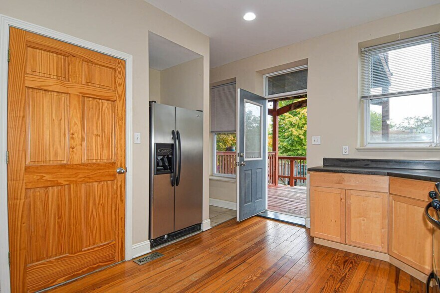 Building Photo - 2602 Minnesota Ave