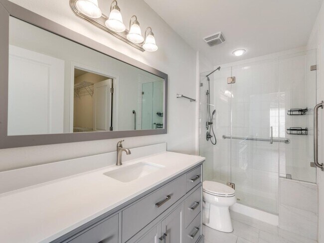 Building Photo - 30 Wildwood Dr