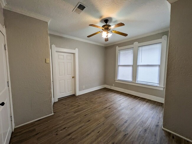 Building Photo - 1897 Harrison Ave