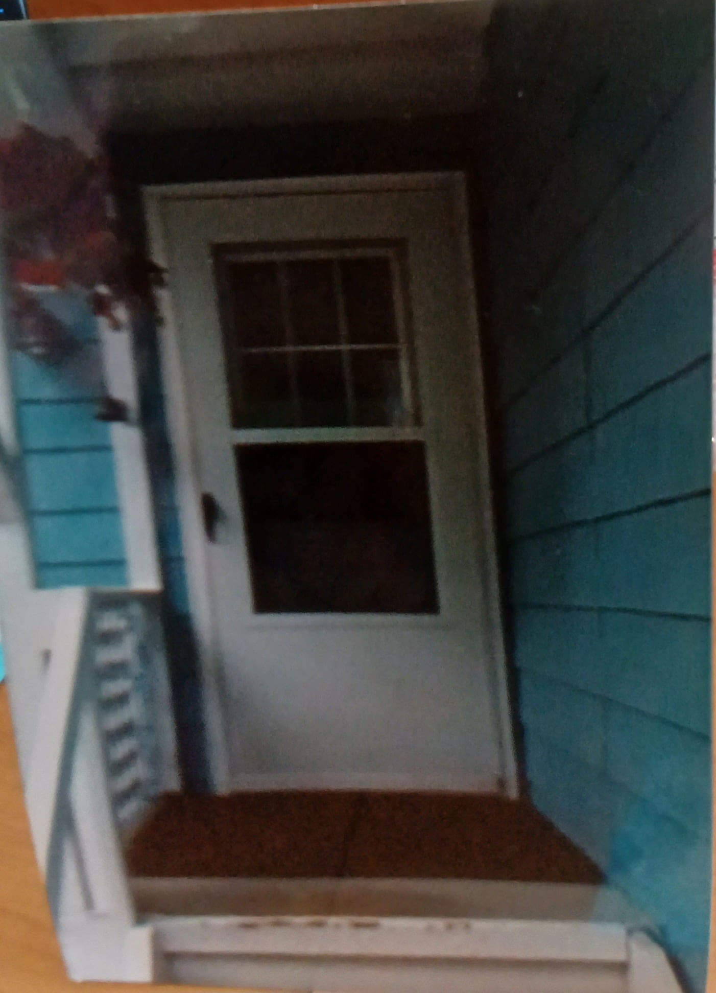 SIde Entrance - 31 Grove Ave