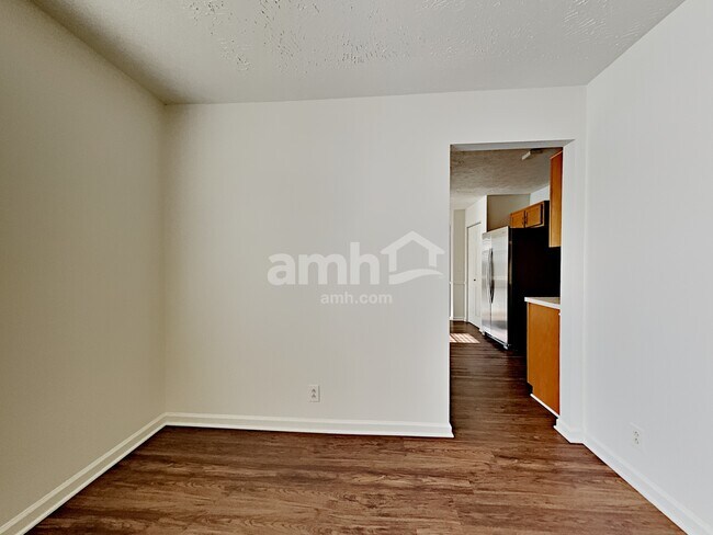 Building Photo - 2498 Port Kembla Dr