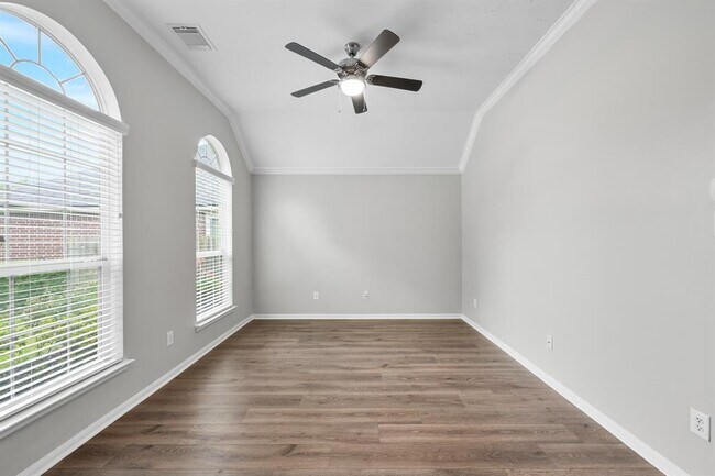 Building Photo - 1855 Silent Shore Ct