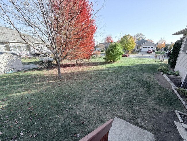 Building Photo - 2374 Kristian St