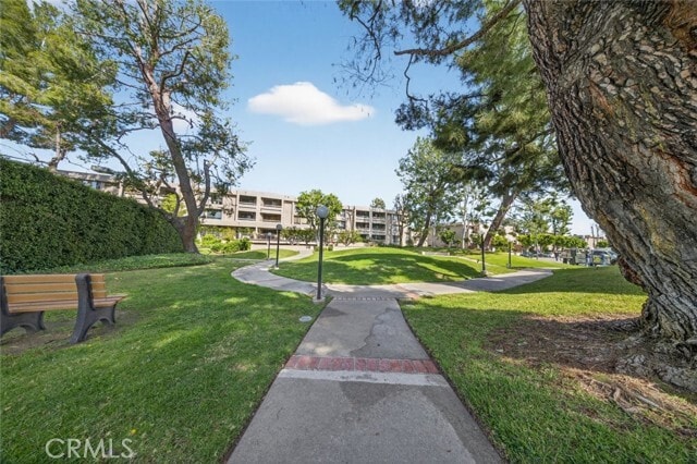 Building Photo - 15235 Magnolia Blvd