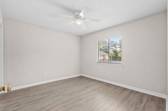 Building Photo - 3555 SC-544