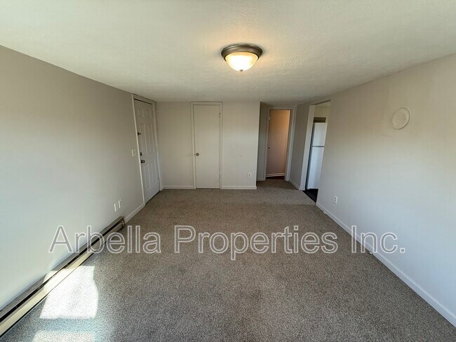 Building Photo - 1509 Fuller St