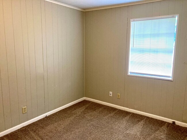 Building Photo - 117 Parkburg Rd