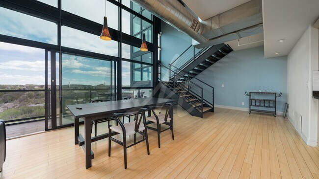 Building Photo - Citywalk Penthouse in Downtown Colorado Springs