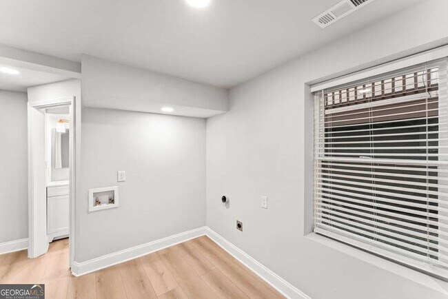 Building Photo - 2128 Hosea L Williams Dr NE
