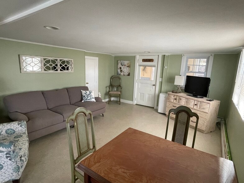 opposite view - 123 Atlantic Ave