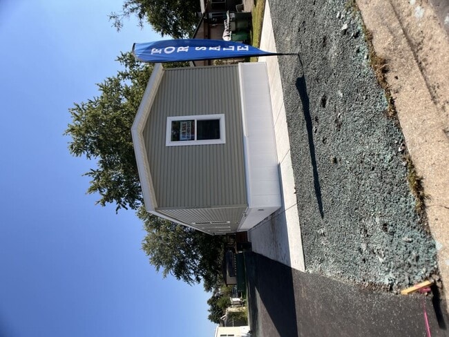 Building Photo - 13940 Bundoran Ave