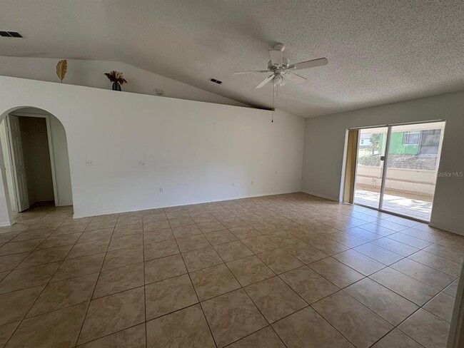 Building Photo - 50989 US-27