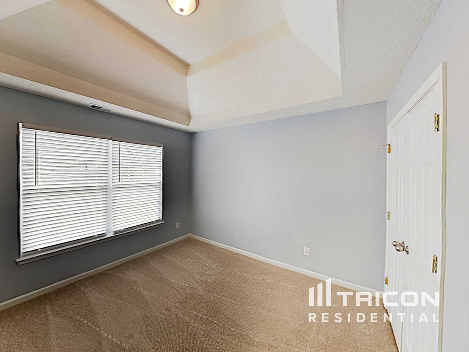 Building Photo - 138 Laughlin Dr