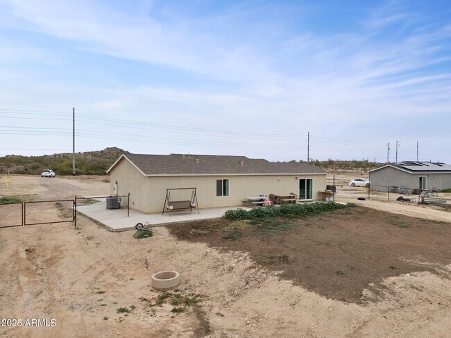 Building Photo - 17213 N Christensen Rd