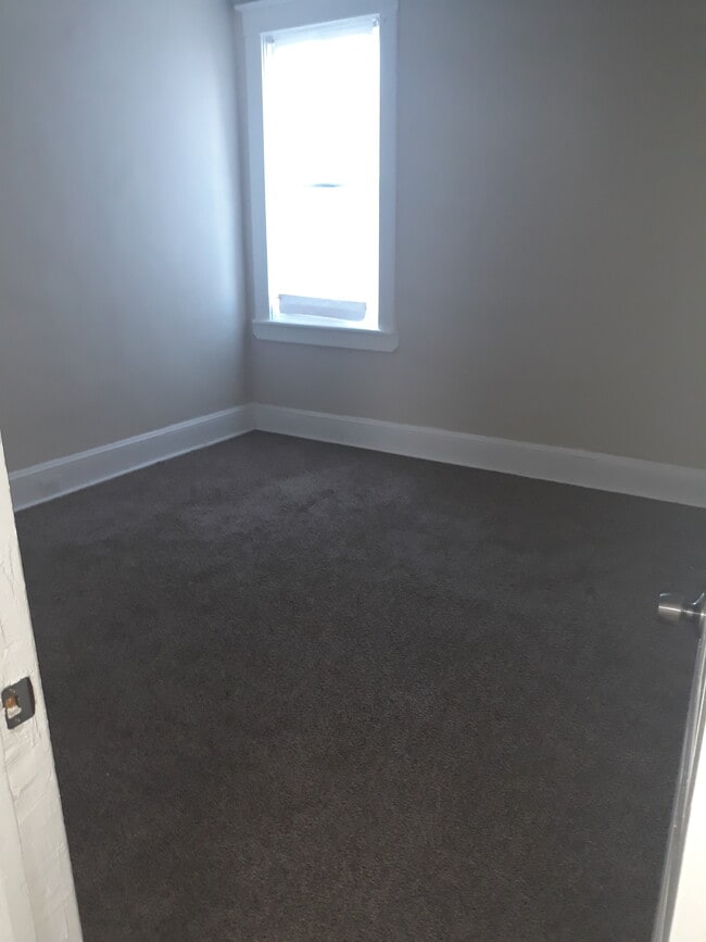 3rd bedroom - 3013 Oakley Ave