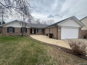 Building Photo - 11681 Bannister Ct