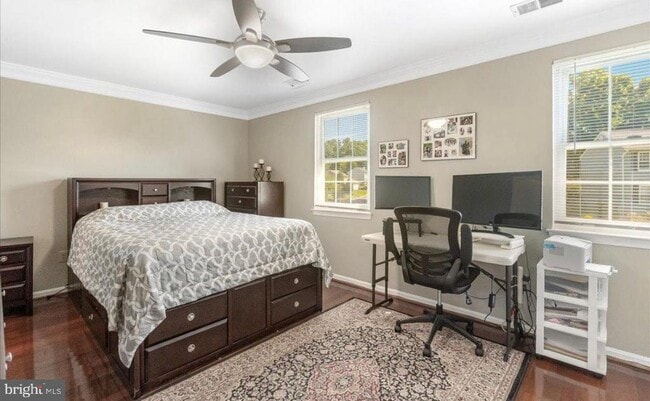 Building Photo - 8925 Alliston Hollow Way