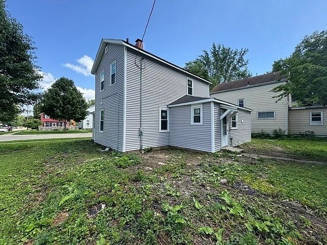 Building Photo - 526 N 8th St