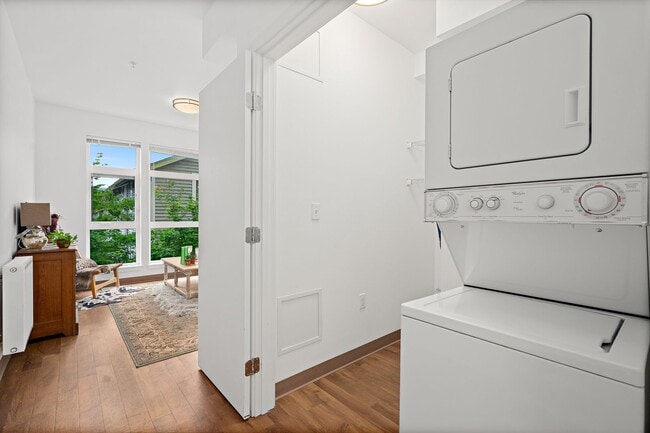 Interior Photo - Portage Bay Flats