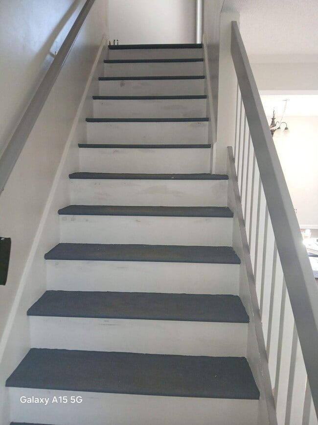 Building Photo - 44 Luden St