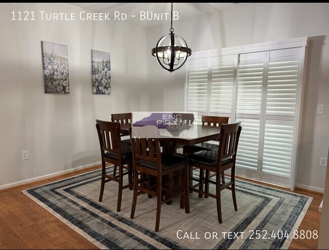 Building Photo - 1121 Turtle Creek Rd