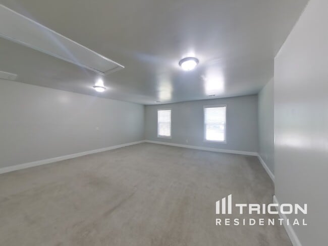 Building Photo - 2875 Brookton Ln SE