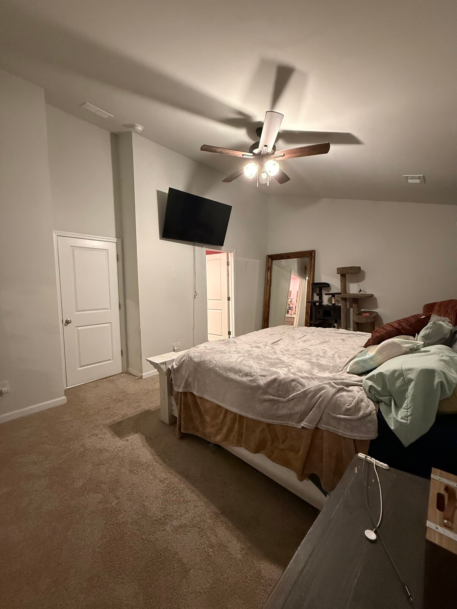 Building Photo - 141 Rosefield Ct