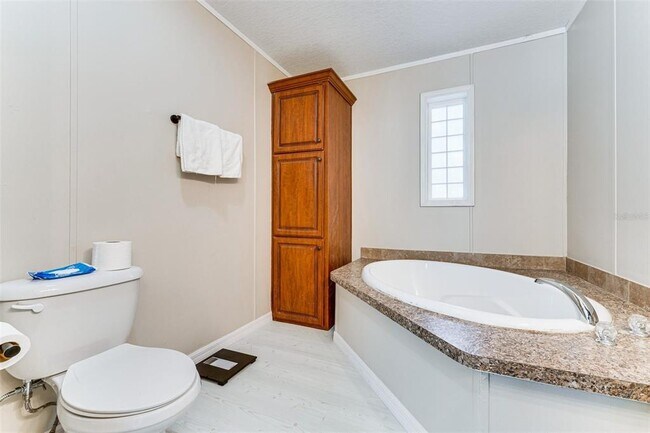 Building Photo - 8125 Shelley Trail