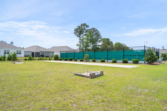 Building Photo - 1049 Burled Oak Rdg Lp SE