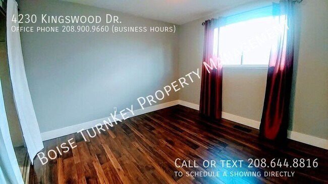 Building Photo - 4230 Kingswood Dr