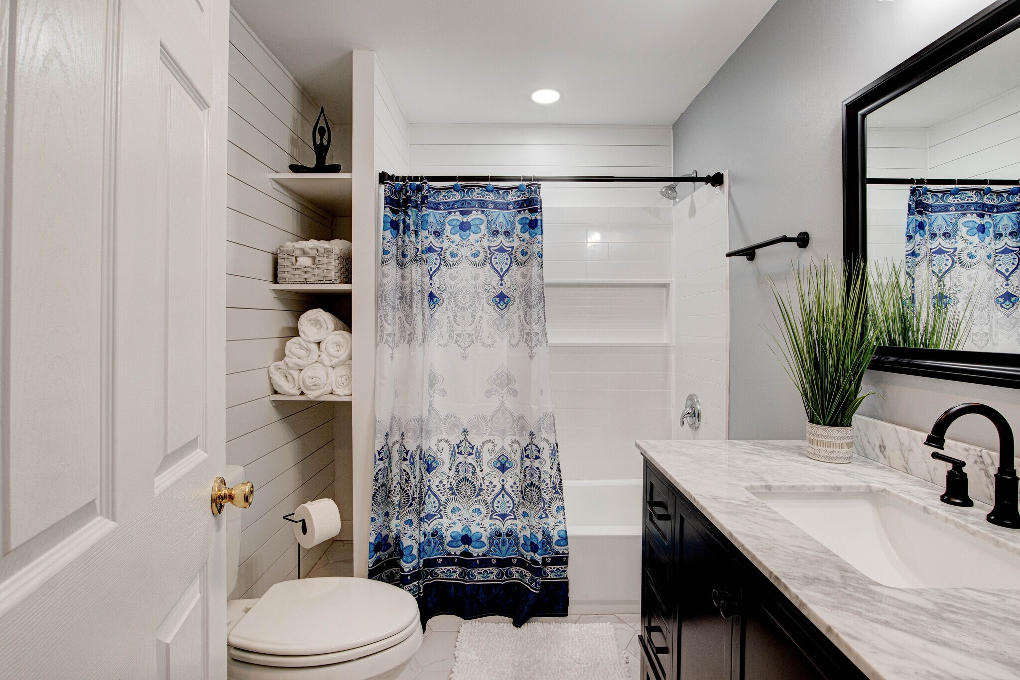 Newly renovated bathroom - 4401 Strawberry Plains Pike