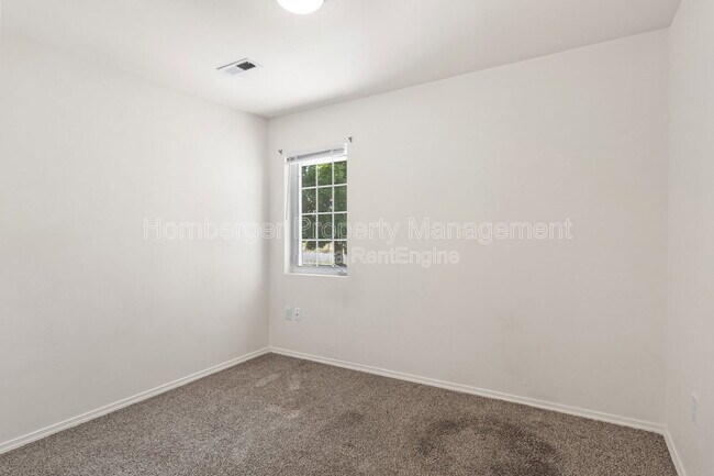 Building Photo - 12714 W 9th Ave