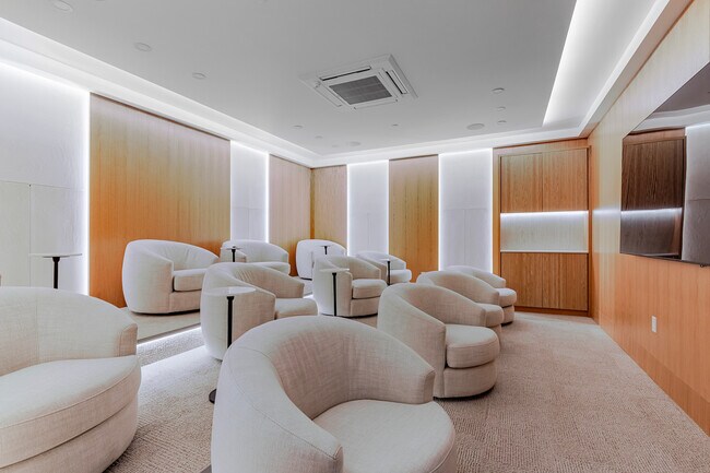 Building Photo - 151 S Elliott Pl