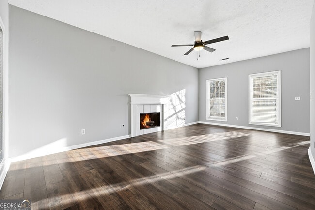 Building Photo - 760 Jackson Bank Pl NW